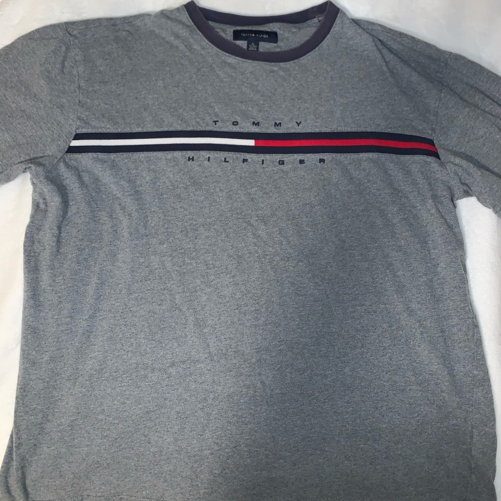 XL Tommy Hilfiger T-shirt